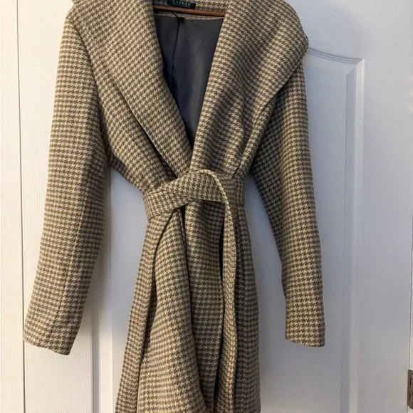 Ralph Lauren Tan and Brown Houndstooth Coat - Picture 4 of 5